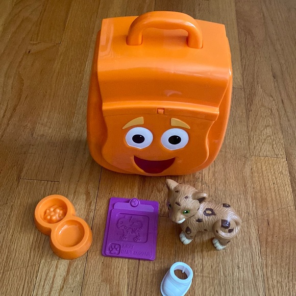 Go Diego Go Talking Rescue Pack and Accessories - Picture 1 of 4